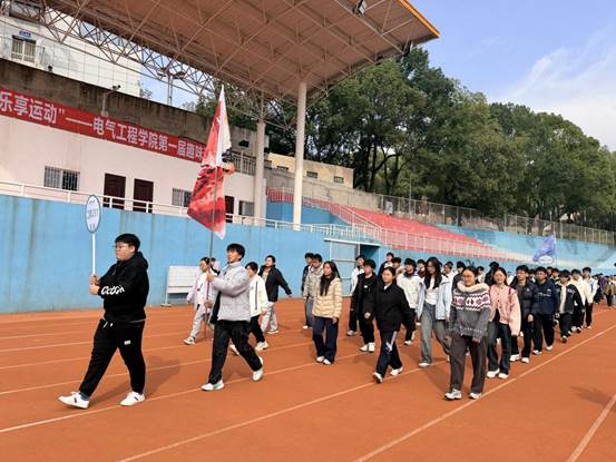 4ff83de43c963252d8d4c9fcf195b11c