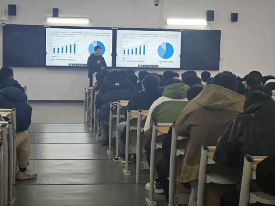 9e1adf1dd9f2b14db8048ac0968f545a